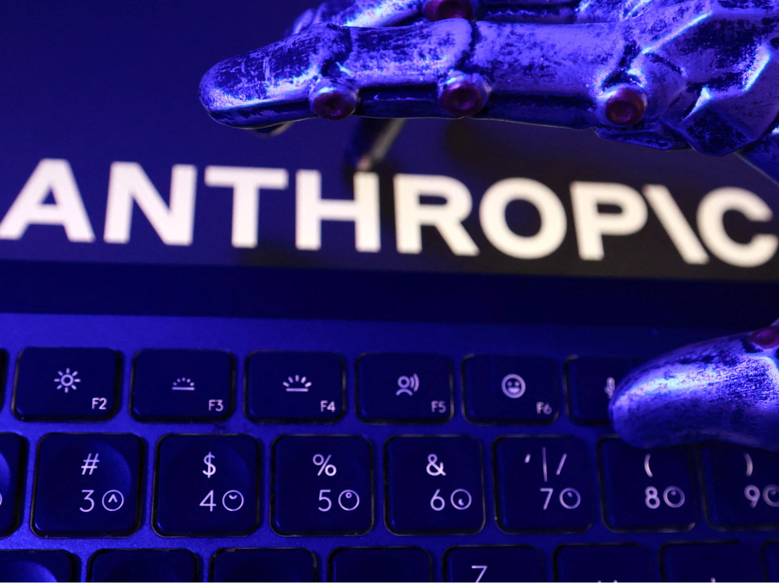 Anthropic冲刺万亿IPO：十年算力账单高悬，收入能否持续疯狂