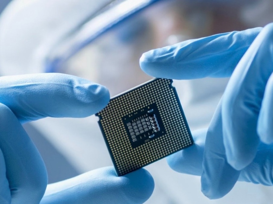 员工跳槽引发巨头激烈对峙：台积电称已泄密，英特尔回击：毫无依据