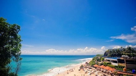 免签了！前方不仅有沙滩古堡，还有安全陷阱和“物价刺客”