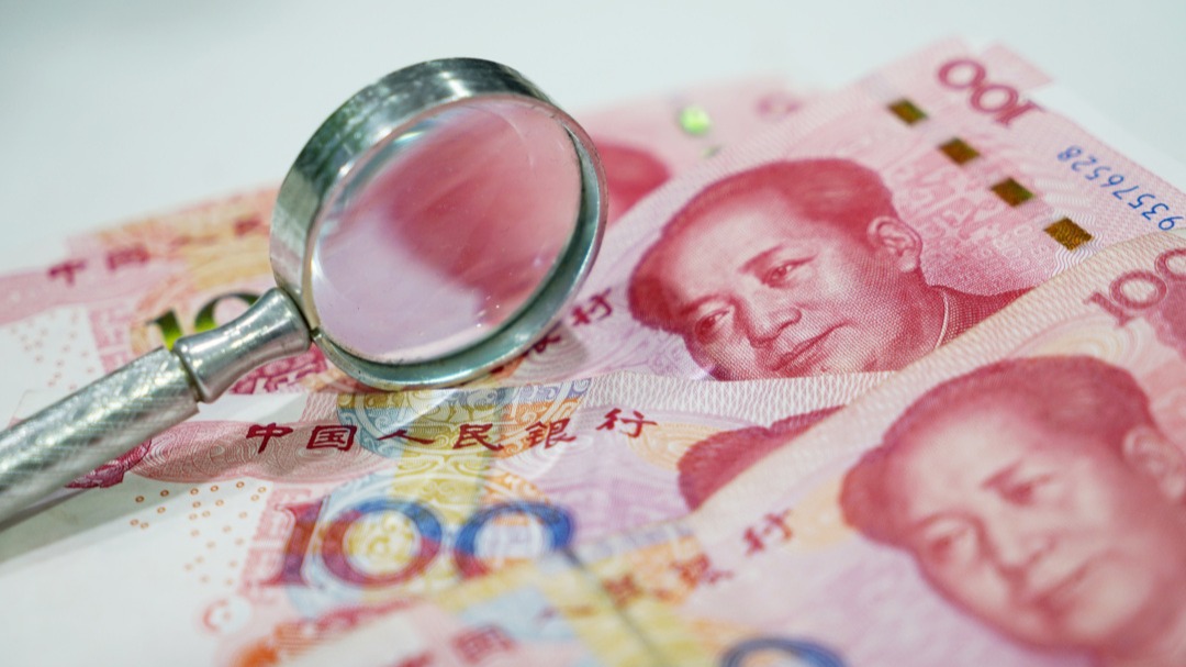 人民币汇率一路“昂首向上”，持汇过节有何讲究？