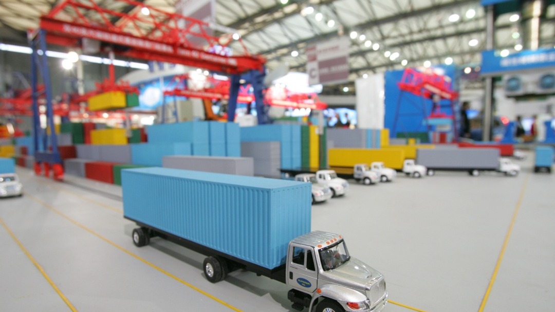 我国国际物流如何破解“长货短腿”困局