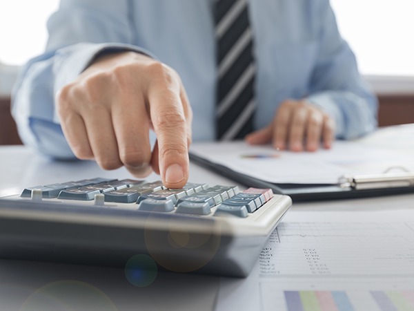 集体唱多A股，外资称出现资金回流新兴市场迹象