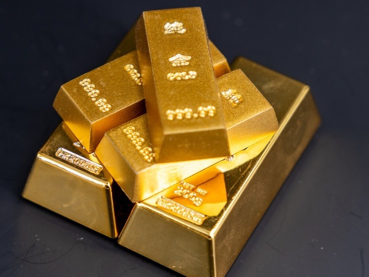 金价困守4700美元关口，全球央行购金策略分化