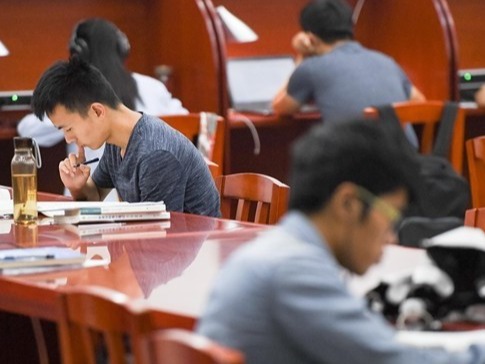 多个老牌专业收入逆袭  曾经的冷门专业已成黑马