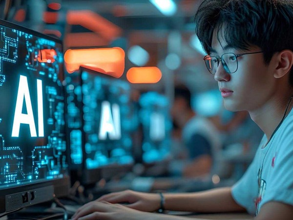 C端烧钱数十亿后，互联网大厂为何集体转向AI办公？