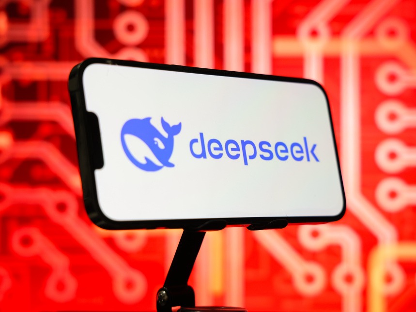 DeepSeek招土木工程师，科技大厂争锋延伸至传统资源领域