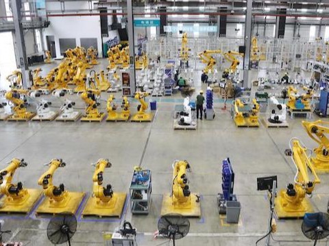 前8月工业利润增15.7%，电子行业贡献超6成