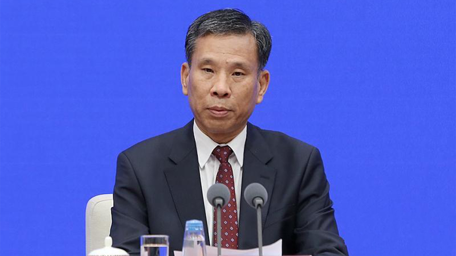 建立现代财税金融体制 加强财政资源统筹