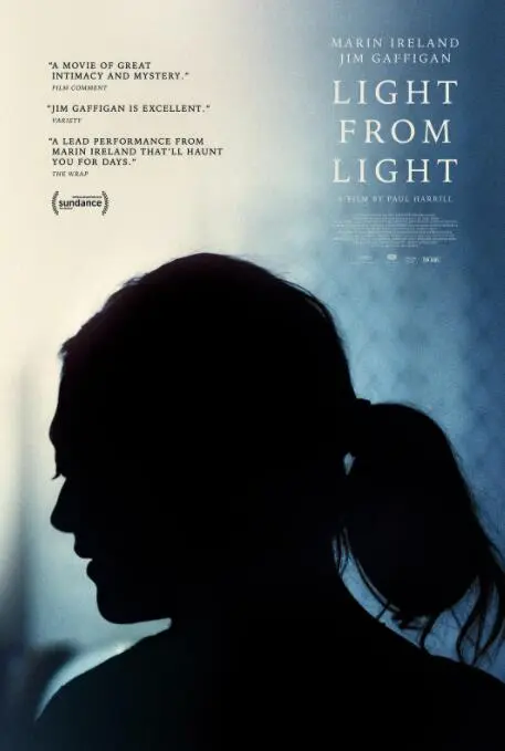 来自光芒的光海报